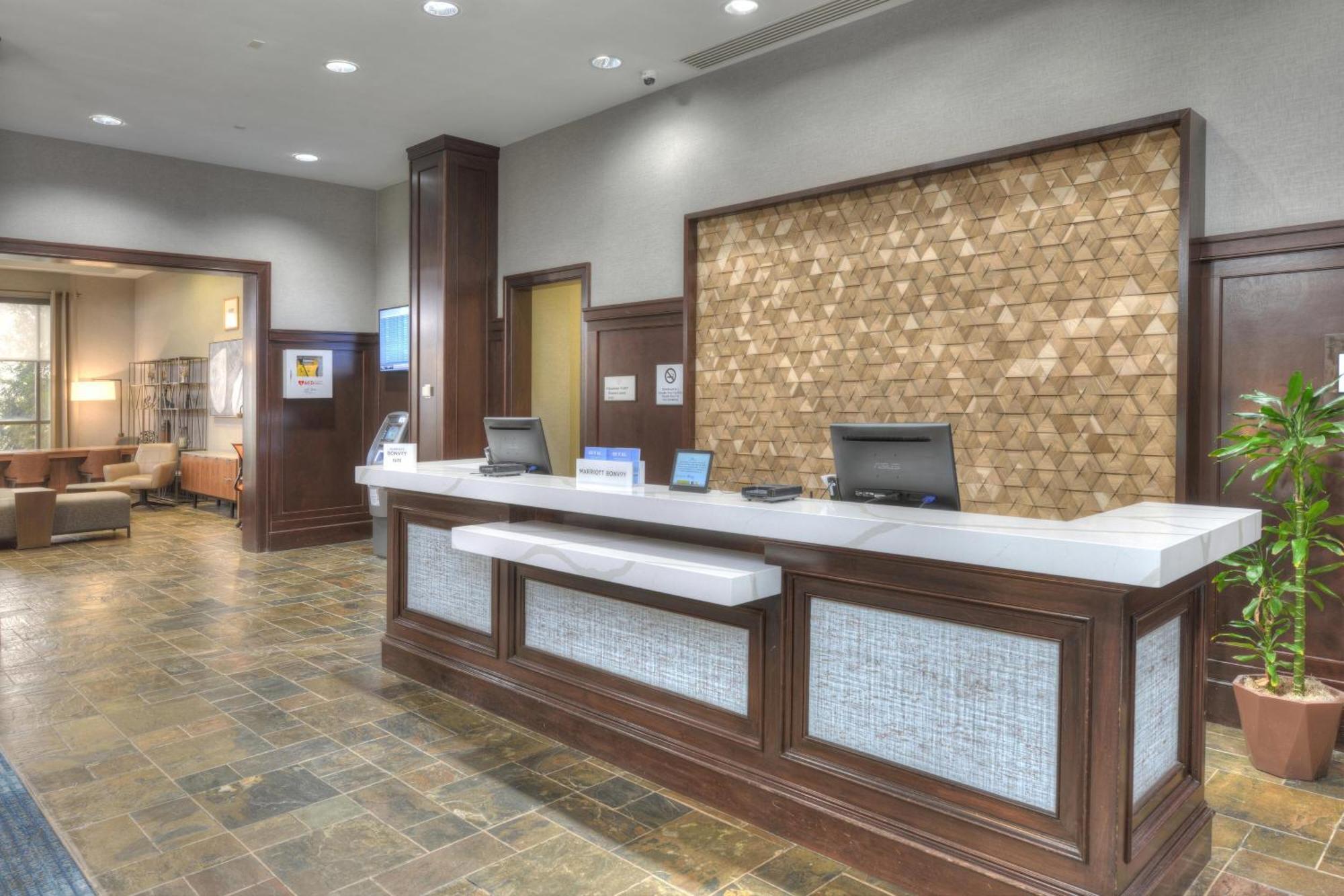 Sheraton Baltimore Washington Airport - BWI Linthicum Exterior photo